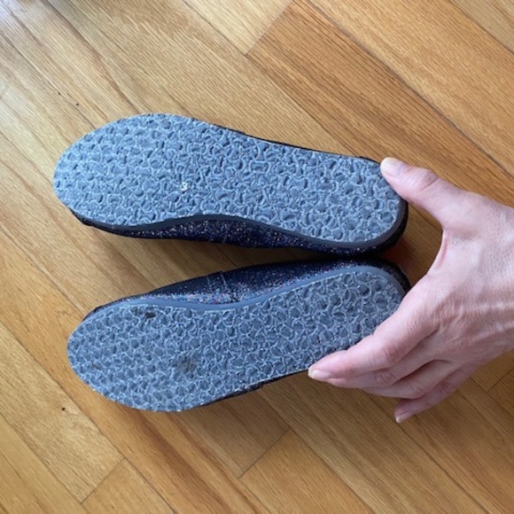 Toms Metallic Glitter Espadrilles - Picture 5 of 6